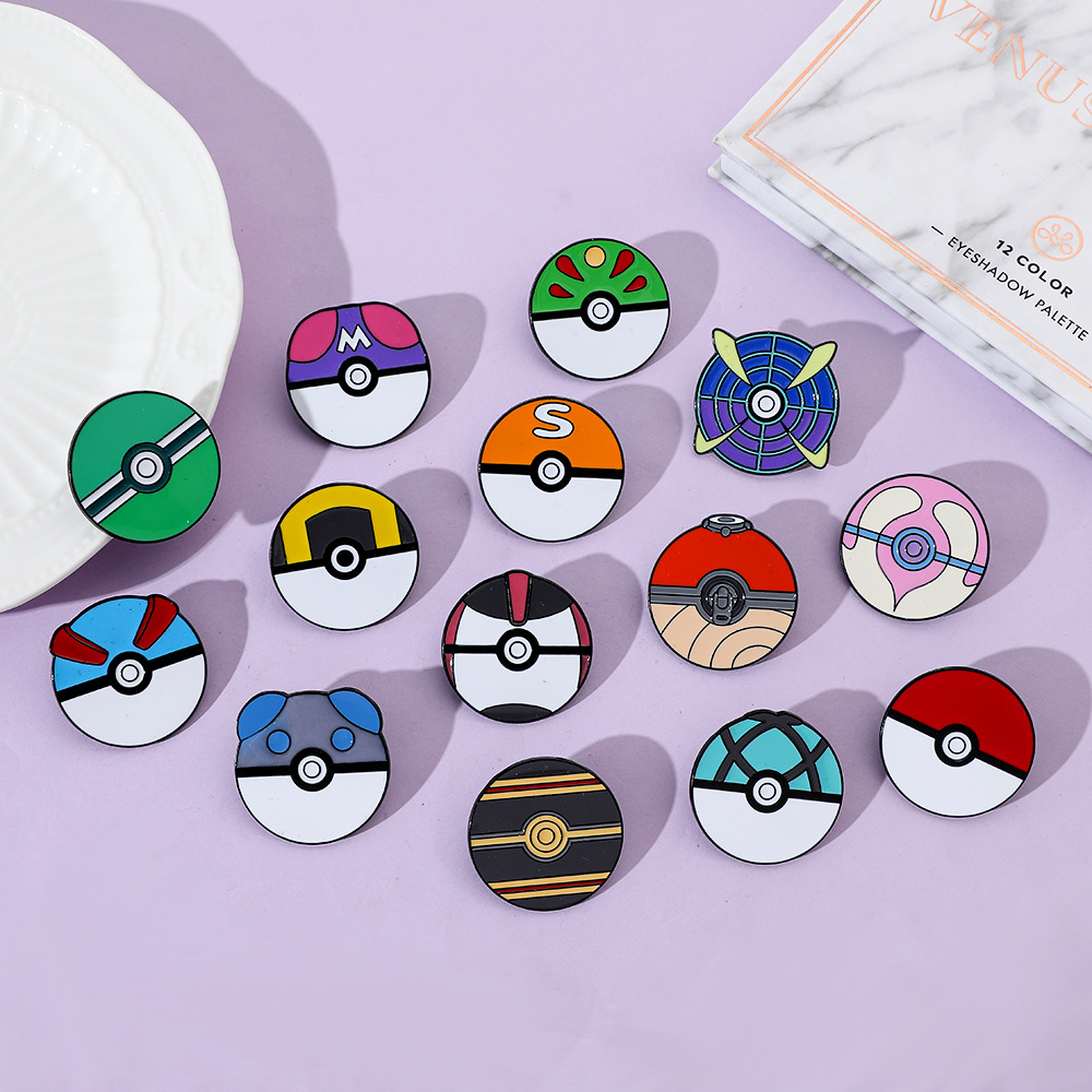 Anime Ball Cartoon Enamel Pins - مراجعة Pokeball Cosplay Prop وسعره