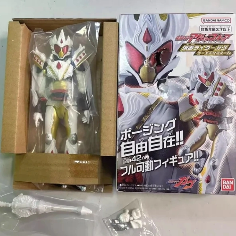 Bandai Kamen Rider Deluxe Supe - مراجعة Cosplay Prop Building وسعره