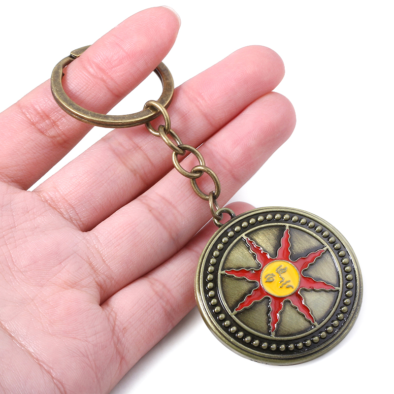 Game Dark Souls Keychain Sun K - مراجعة Bloodborne Cosplay Prop وسعره