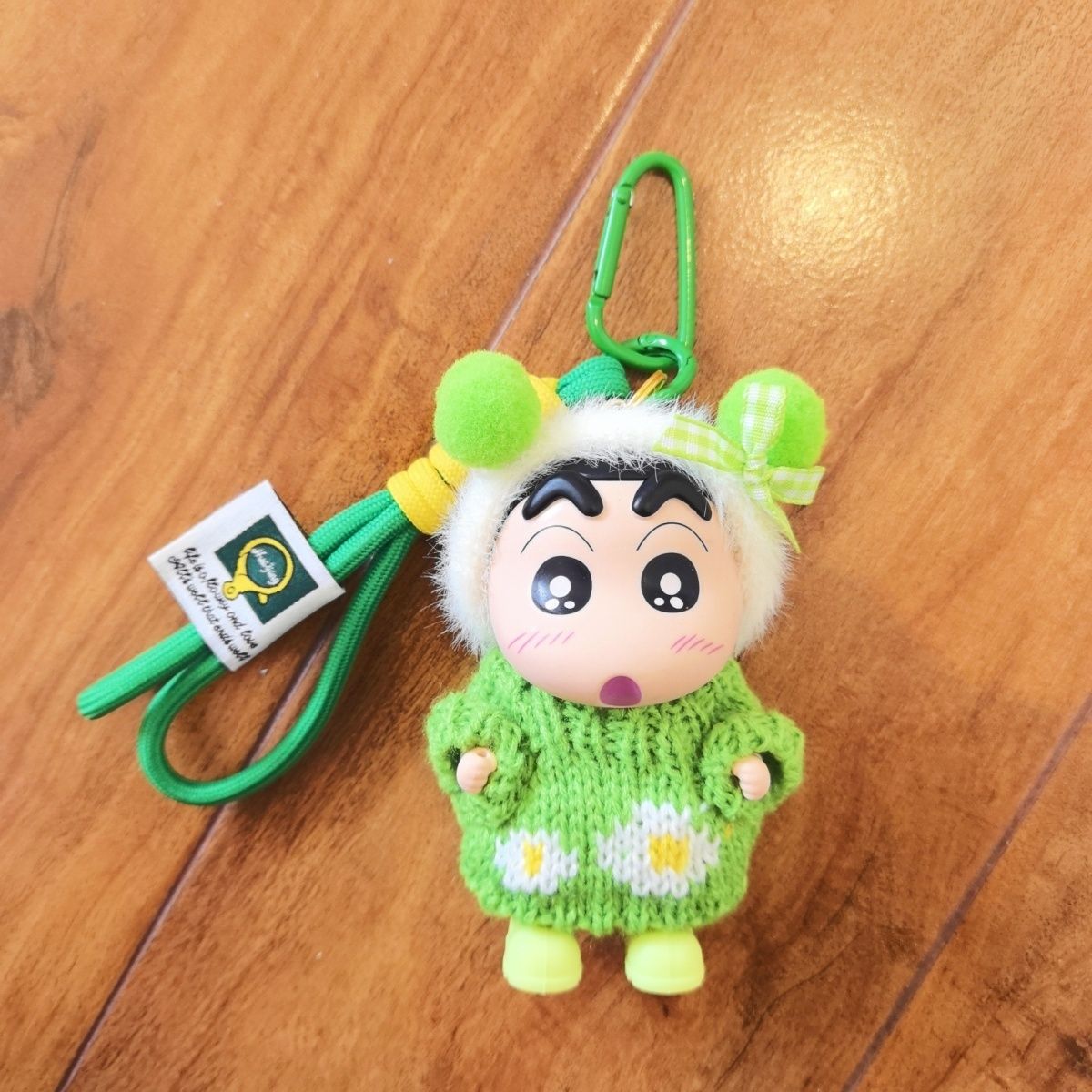 Crayon Shinji pendant plush cr - مراجعة Cosplay Prop Display وسعره