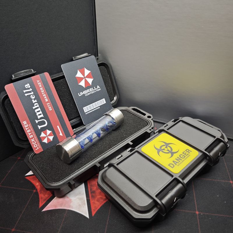 In Stock Biochemical Crisis Ha - مراجعة Cosplay Prop Display وسعره