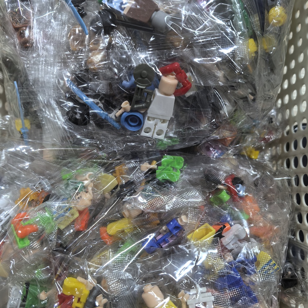 50pcs Random Mini Action Figur - مراجعة Cosplay Prop Building وسعره